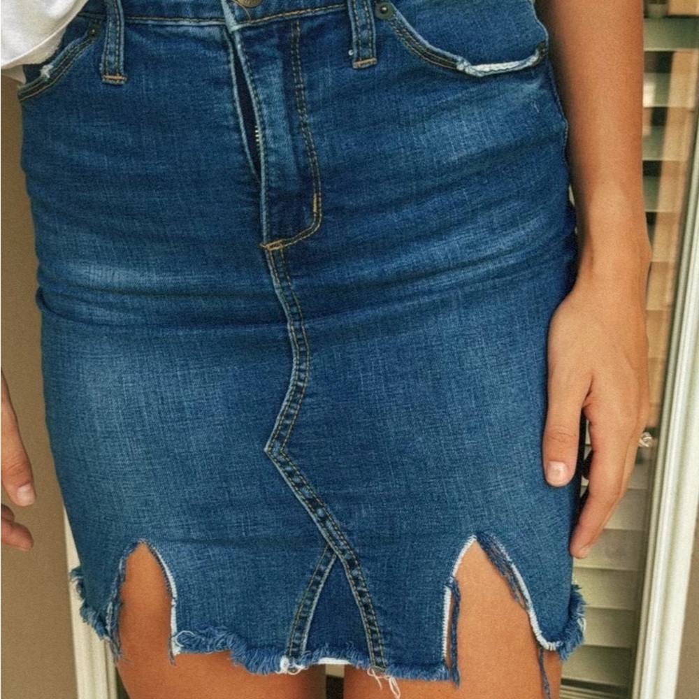 Universal Thread Blue Asymmetrical Pencil Skirt